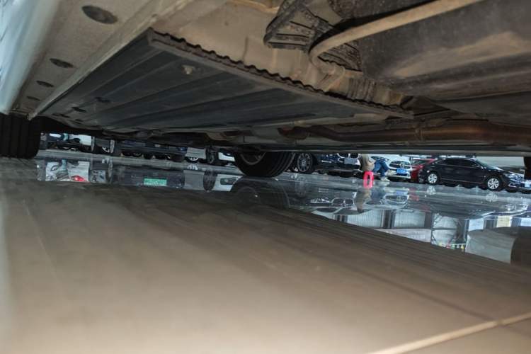 Used Kia K3 2017 1.6L Automatic 15th Anniversary Special Edition GLS Left Side Sill