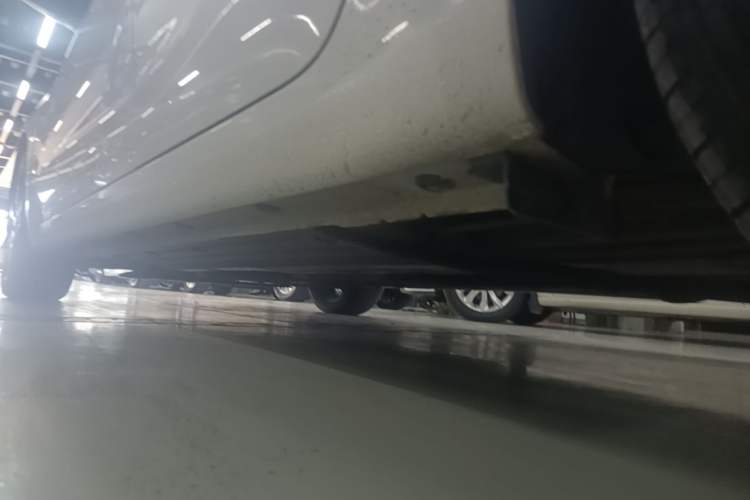 Used Kia K3 2017 1.6L Automatic 15th Anniversary Special Edition GLS Left Side Sill