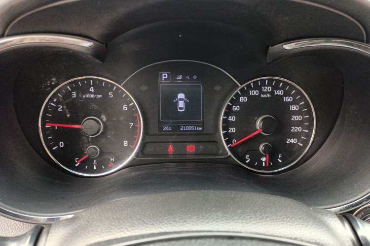 Used Kia K3 2017 1.6L Automatic 15th Anniversary Special Edition GLS Odometer Close Up