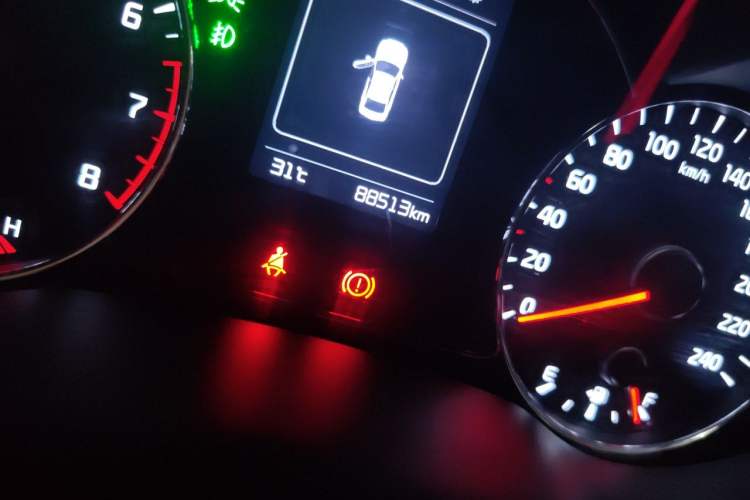 Used Kia K3 2017 1.6L Automatic 15th Anniversary Special Edition GLS Odometer Close Up