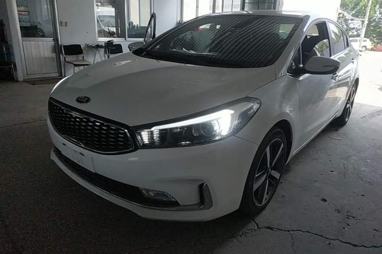 Used Kia K3 2017 1.6L Automatic 15th Anniversary Special Edition GLS Guazi used car, China used car export, Used car for sale, Used cars, Cheapest cars for sale