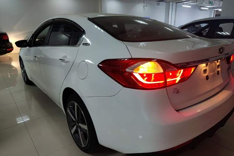 Used Kia K3 2017 1.6L Automatic 15th Anniversary Special Edition GLS Rear Left 45 Deg