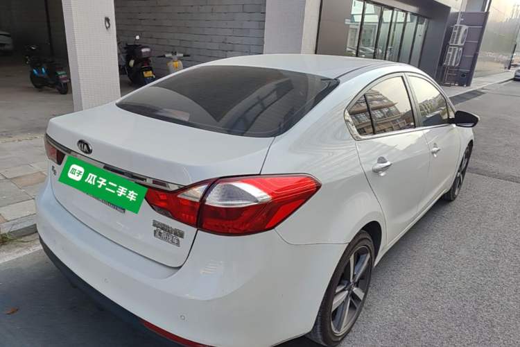 Used Kia K3 2017 1.6L Automatic 15th Anniversary Special Edition GLS Rear Right 45 Deg