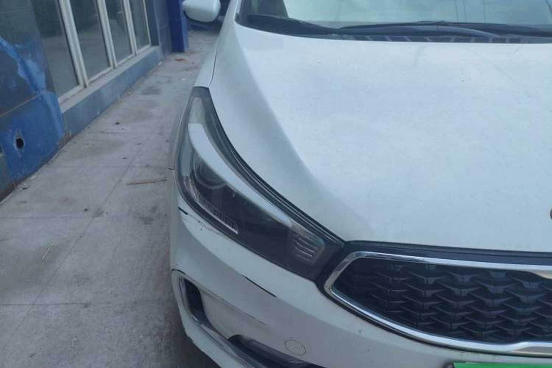 Used Kia K3 2017 1.6L Automatic 15th Anniversary Special Edition GLS Right Front Headlight