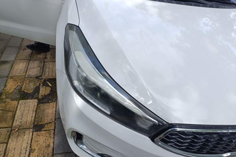 Used Kia K3 2017 1.6L Automatic 15th Anniversary Special Edition GLS Right Front Headlight
