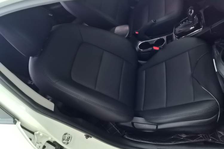 Used Kia K3 2017 1.6L Automatic 15th Anniversary Special Edition GLS Right Front Seat
