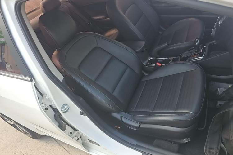 Used Kia K3 2017 1.6L Automatic 15th Anniversary Special Edition GLS Right Front Seat