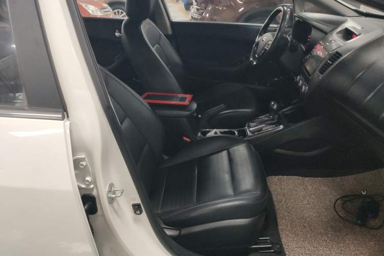 Used Kia K3 2017 1.6L Automatic 15th Anniversary Special Edition GLS Right Front Seat