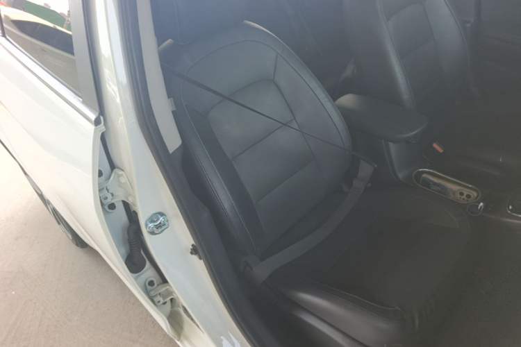 Used Kia K3 2017 1.6L Automatic 15th Anniversary Special Edition GLS Right Front Seat