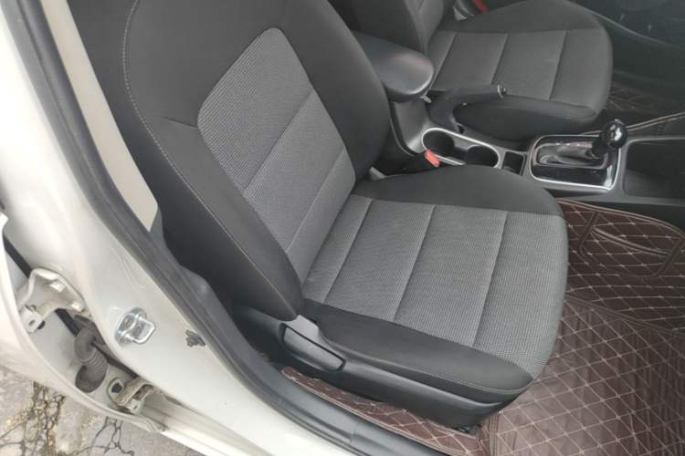 Used Kia K3 2017 1.6L Automatic 15th Anniversary Special Edition GLS Right Front Seat