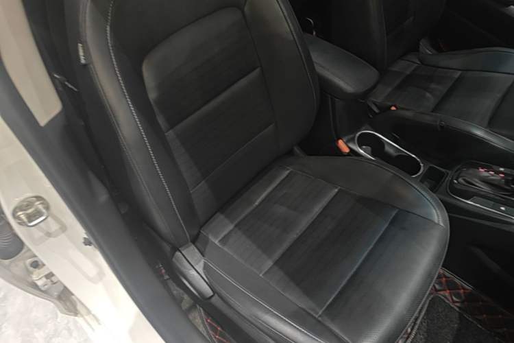 Used Kia K3 2017 1.6L Automatic 15th Anniversary Special Edition GLS Right Front Seat
