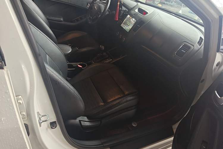 Used Kia K3 2017 1.6L Automatic 15th Anniversary Special Edition GLS Right Front Seat