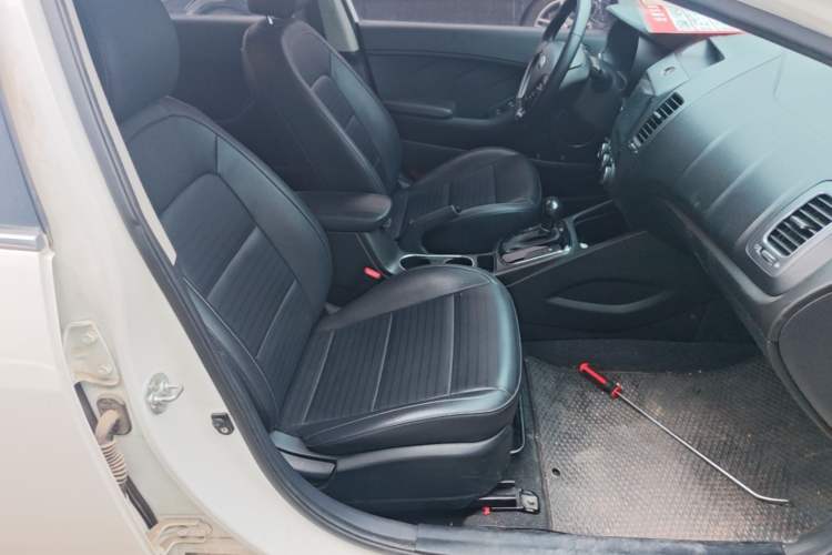 Used Kia K3 2017 1.6L Automatic 15th Anniversary Special Edition GLS Right Front Seat