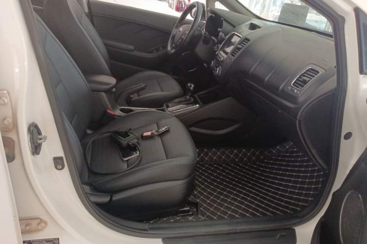 Used Kia K3 2017 1.6L Automatic 15th Anniversary Special Edition GLS Right Front Seat