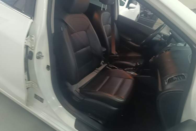 Used Kia K3 2017 1.6L Automatic 15th Anniversary Special Edition GLS Right Front Seat