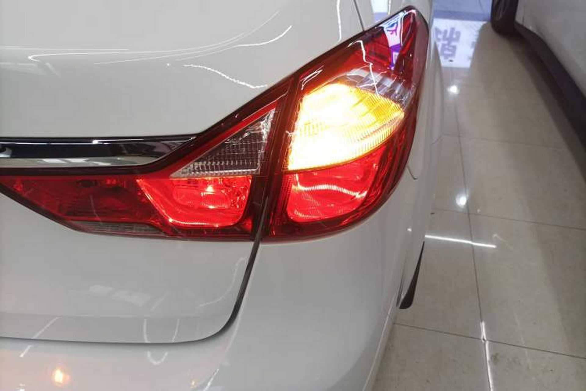 Used Kia K3 2017 1.6L Automatic 15th Anniversary Special Edition GLS Right Rear Taillight