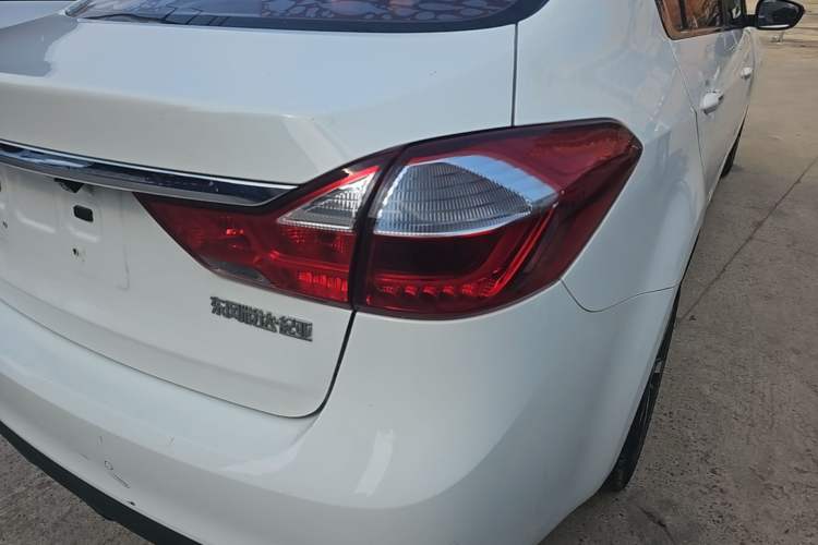 Used Kia K3 2017 1.6L Automatic 15th Anniversary Special Edition GLS Right Rear Taillight