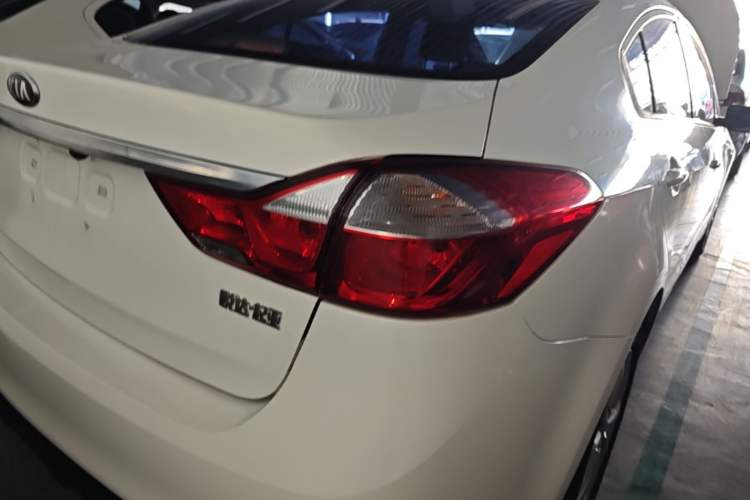 Used Kia K3 2017 1.6L Automatic 15th Anniversary Special Edition GLS Right Rear Taillight