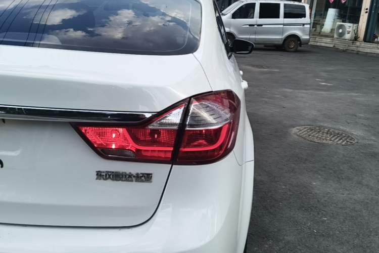 Used Kia K3 2017 1.6L Automatic 15th Anniversary Special Edition GLS Right Rear Taillight