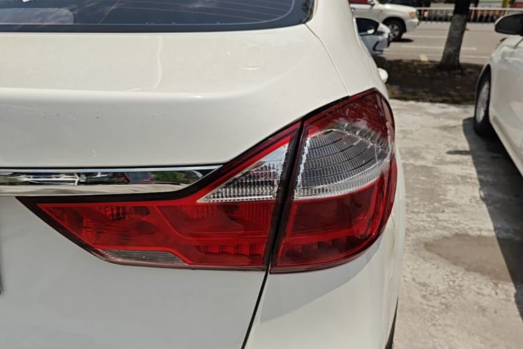 Used Kia K3 2017 1.6L Automatic 15th Anniversary Special Edition GLS Right Rear Taillight