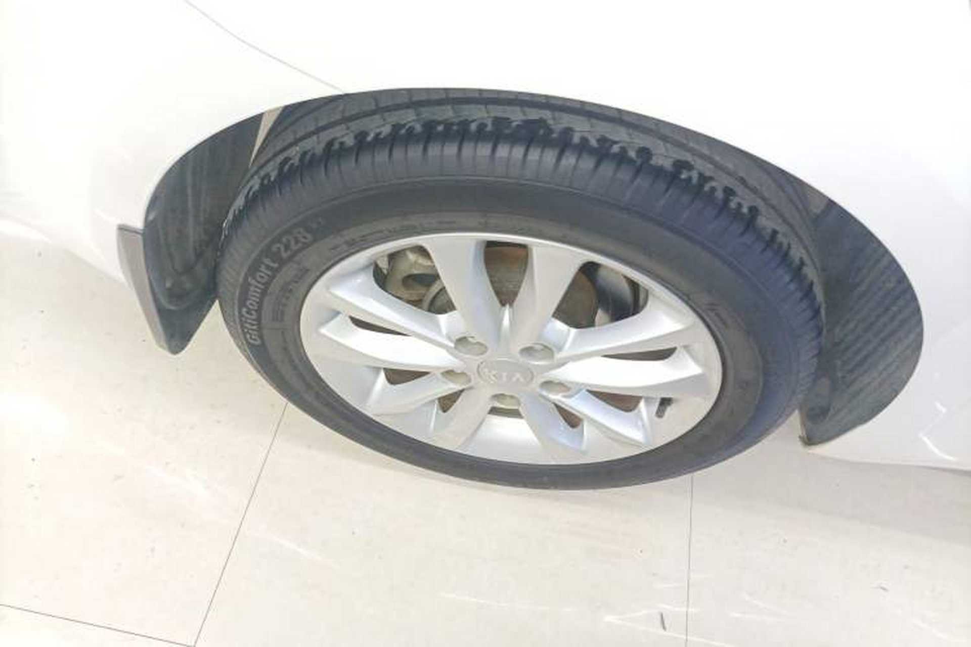 Used Kia K3 2017 1.6L Automatic 15th Anniversary Special Edition GLS Right Rear Wheel Hub