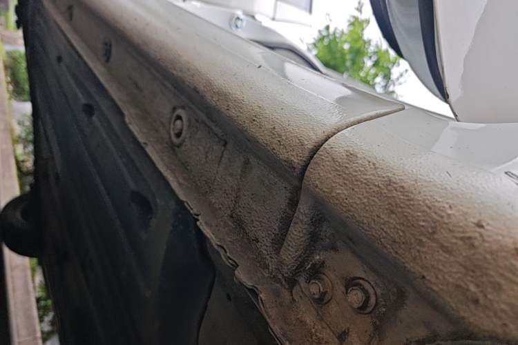 Used Kia K3 2017 1.6L Automatic 15th Anniversary Special Edition GLS Right Side Sill