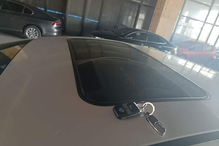 Used Kia K3 2017 1.6L Automatic 15th Anniversary Special Edition GLS Roof