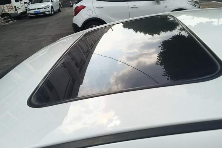 Used Kia K3 2017 1.6L Automatic 15th Anniversary Special Edition GLS Roof