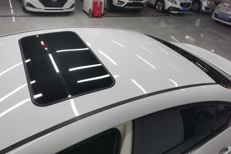 Used Kia K3 2017 1.6L Automatic 15th Anniversary Special Edition GLS Roof