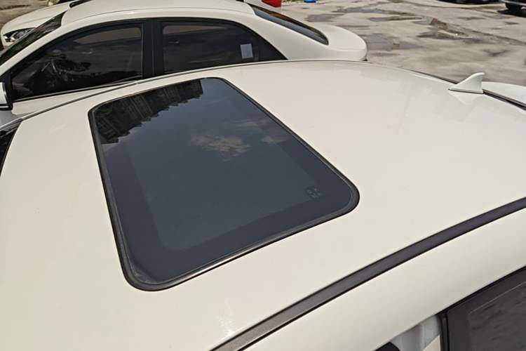 Used Kia K3 2017 1.6L Automatic 15th Anniversary Special Edition GLS Roof