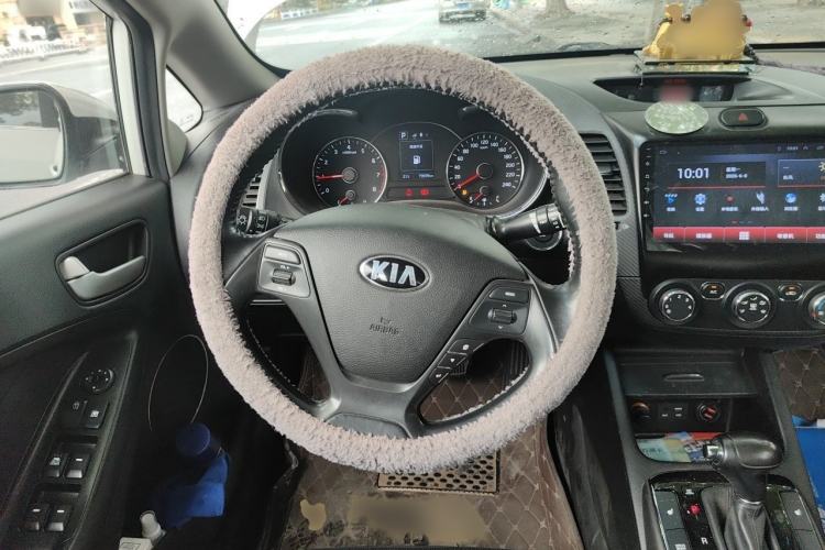 Used Kia K3 2017 1.6L Automatic 15th Anniversary Special Edition GLS Steering Wheel
