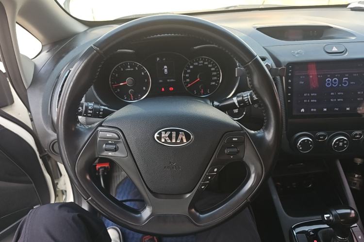 Used Kia K3 2017 1.6L Automatic 15th Anniversary Special Edition GLS Steering Wheel