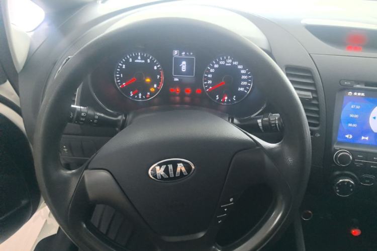Used Kia K3 2017 1.6L Automatic 15th Anniversary Special Edition GLS Steering Wheel