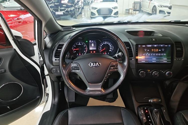 Used Kia K3 2017 1.6L Automatic 15th Anniversary Special Edition GLS Steering Wheel