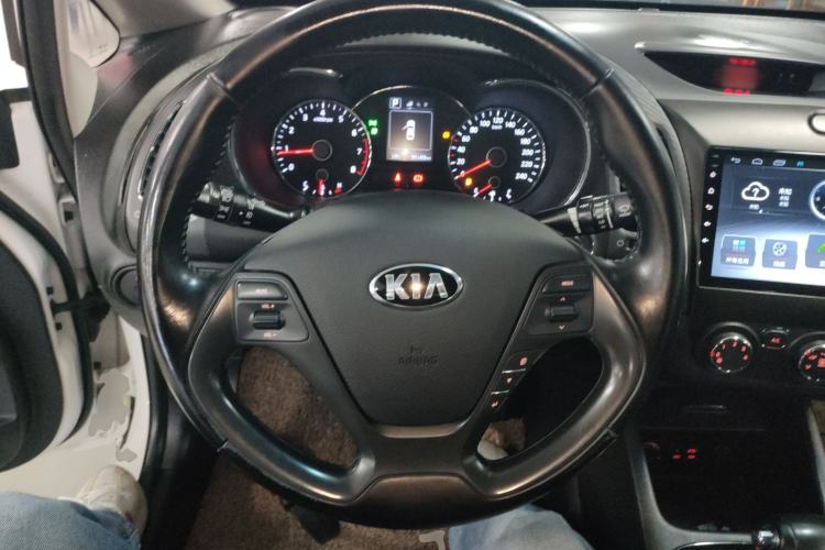 Used Kia K3 2017 1.6L Automatic 15th Anniversary Special Edition GLS Steering Wheel