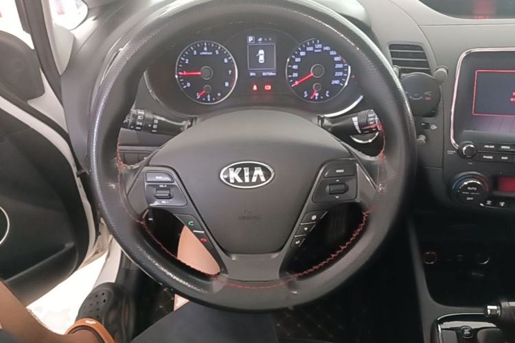 Used Kia K3 2017 1.6L Automatic 15th Anniversary Special Edition GLS Steering Wheel