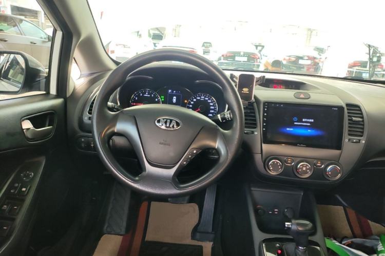 Used Kia K3 2017 1.6L Automatic 15th Anniversary Special Edition GLS Steering Wheel