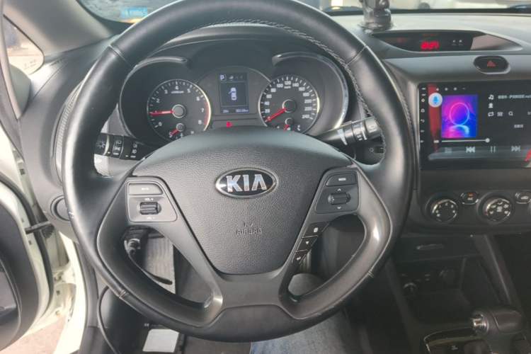 Used Kia K3 2017 1.6L Automatic 15th Anniversary Special Edition GLS Steering Wheel