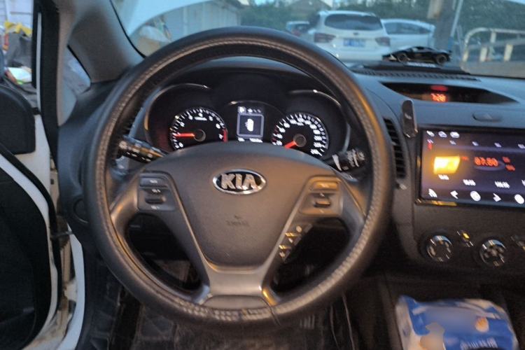Used Kia K3 2017 1.6L Automatic 15th Anniversary Special Edition GLS Steering Wheel