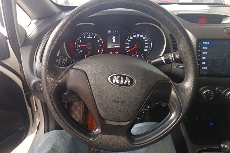 Used Kia K3 2017 1.6L Automatic 15th Anniversary Special Edition GLS Steering Wheel