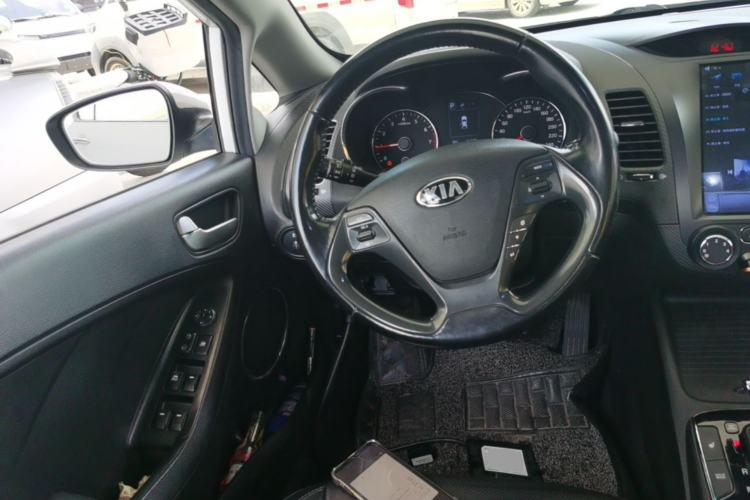Used Kia K3 2017 1.6L Automatic 15th Anniversary Special Edition GLS Steering Wheel