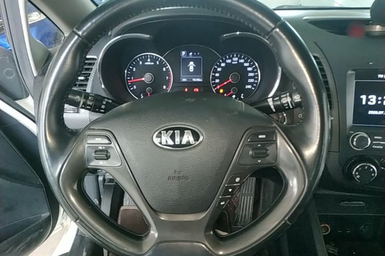 Used Kia K3 2017 1.6L Automatic 15th Anniversary Special Edition GLS Steering Wheel
