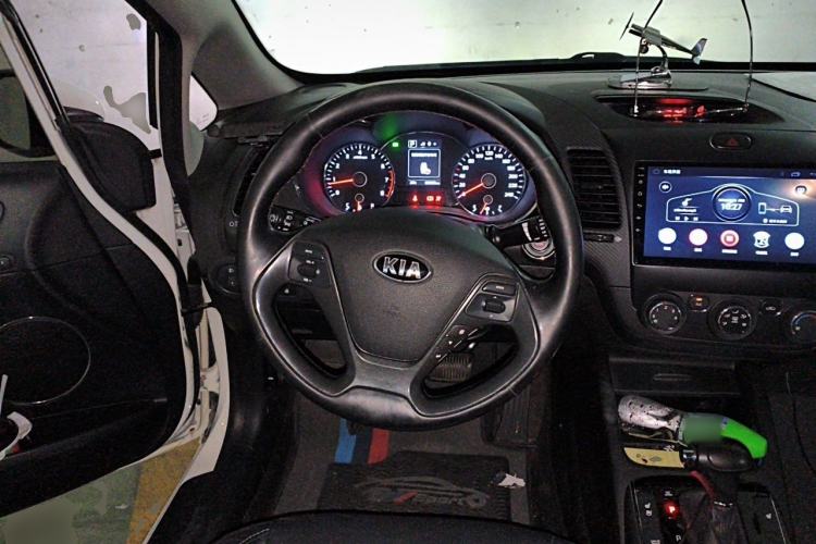 Used Kia K3 2017 1.6L Automatic 15th Anniversary Special Edition GLS Steering Wheel