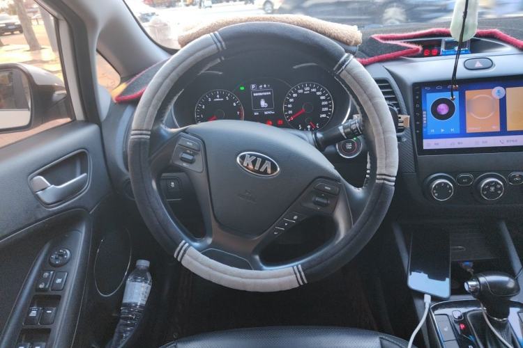 Used Kia K3 2017 1.6L Automatic 15th Anniversary Special Edition GLS Steering Wheel