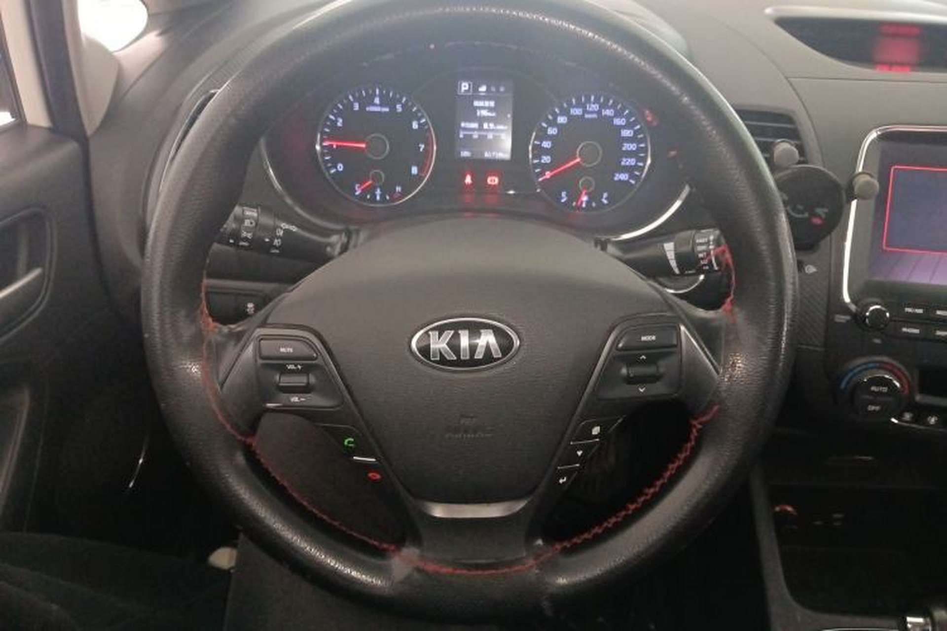 Used Kia K3 2017 1.6L Automatic 15th Anniversary Special Edition GLS Steering Wheel
