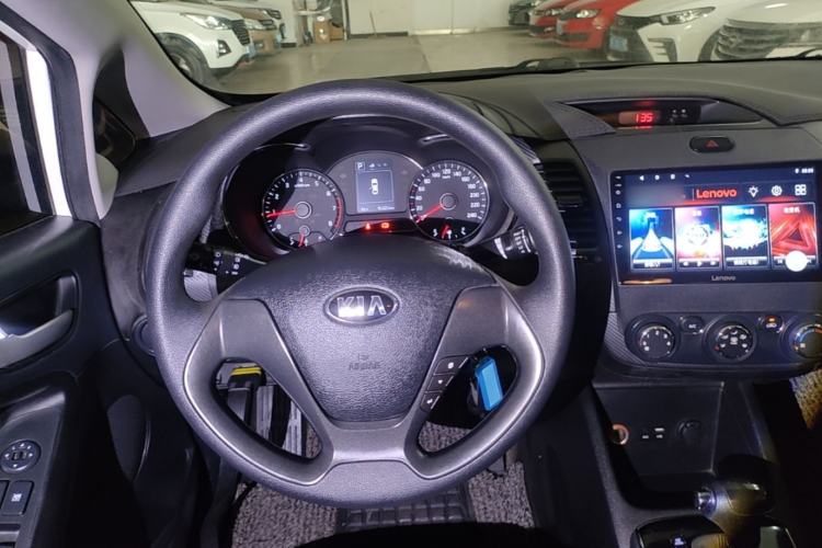 Used Kia K3 2017 1.6L Automatic 15th Anniversary Special Edition GLS Steering Wheel