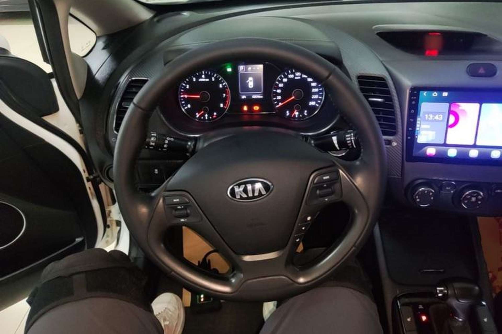 Used Kia K3 2017 1.6L Automatic 15th Anniversary Special Edition GLS Steering Wheel