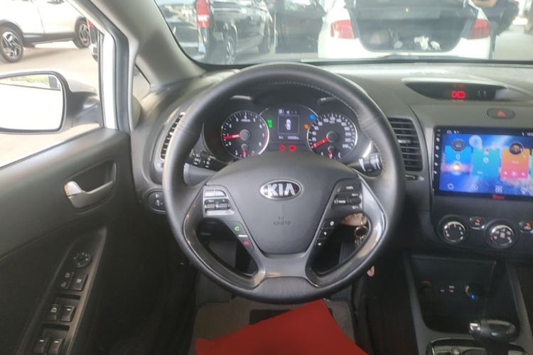 Used Kia K3 2017 1.6L Automatic 15th Anniversary Special Edition GLS Steering Wheel