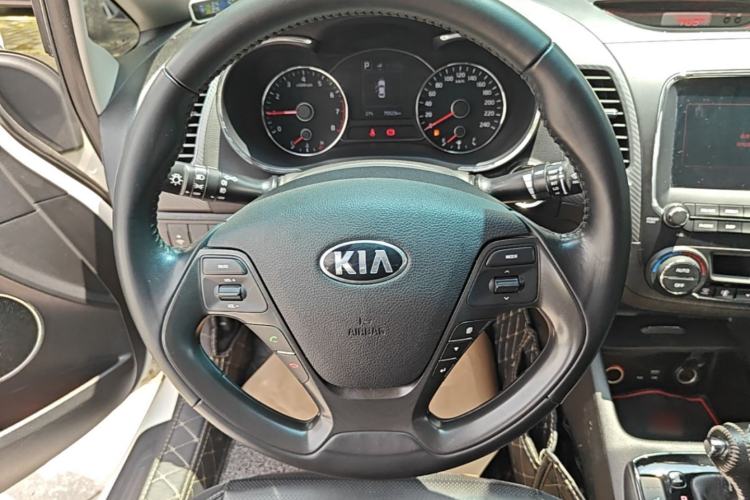 Used Kia K3 2017 1.6L Automatic 15th Anniversary Special Edition GLS Steering Wheel