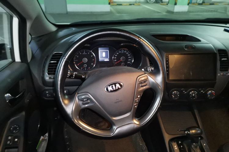 Used Kia K3 2017 1.6L Automatic 15th Anniversary Special Edition GLS Steering Wheel